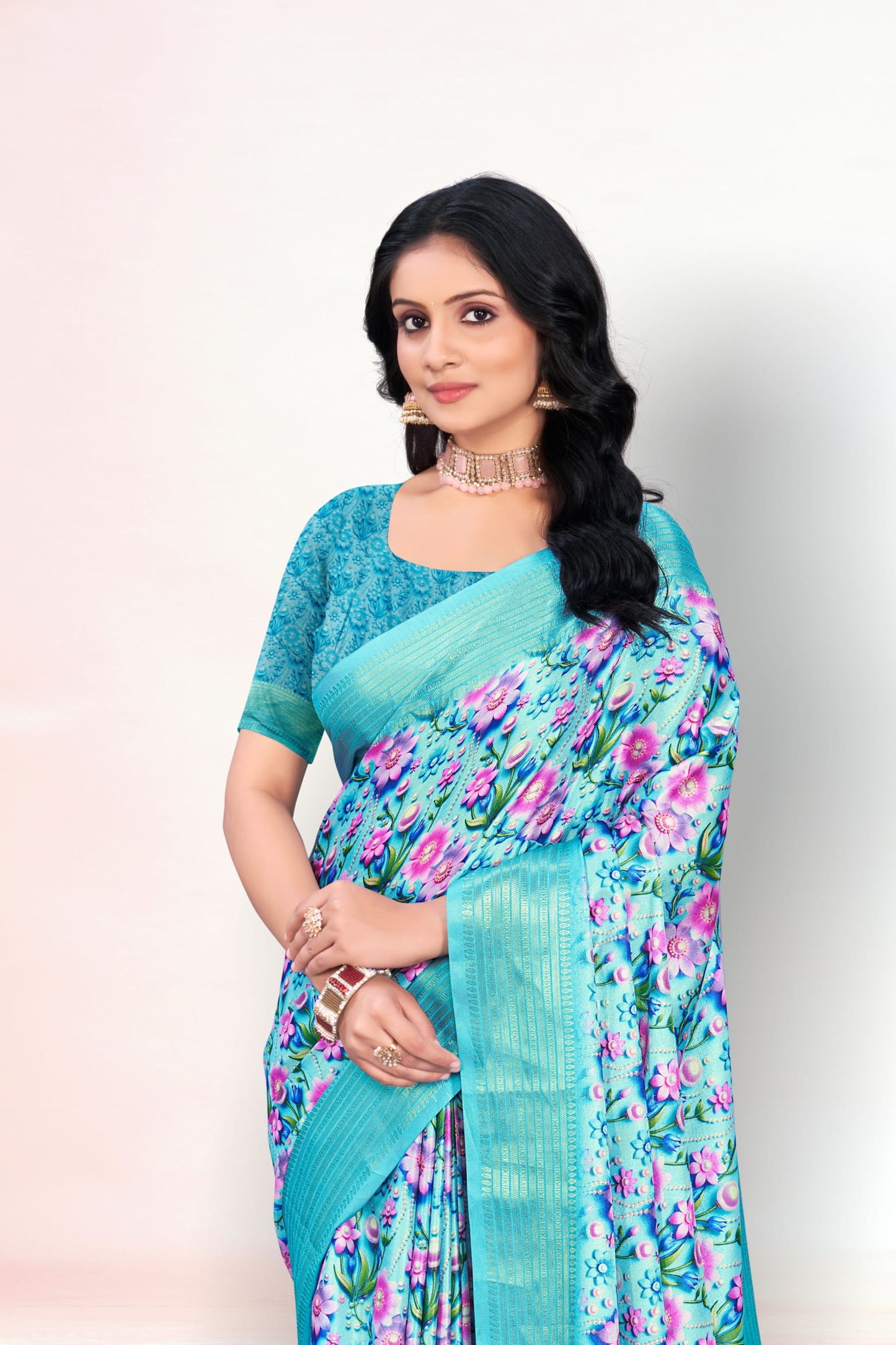 Jasmine Elegance Polyester Saree – Simplistic Beauty with a Modern Edge**