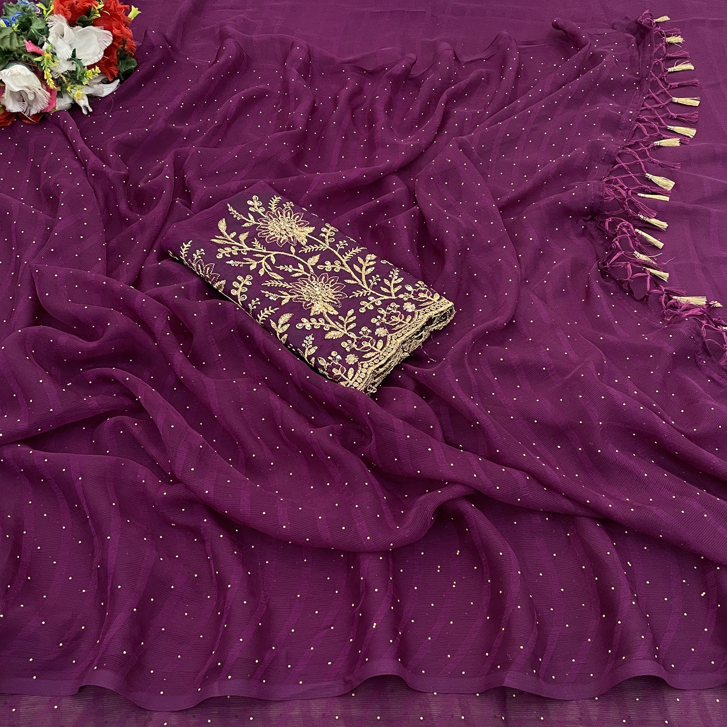 Rimzhim Game Master Saree: Crafted for Perfection.