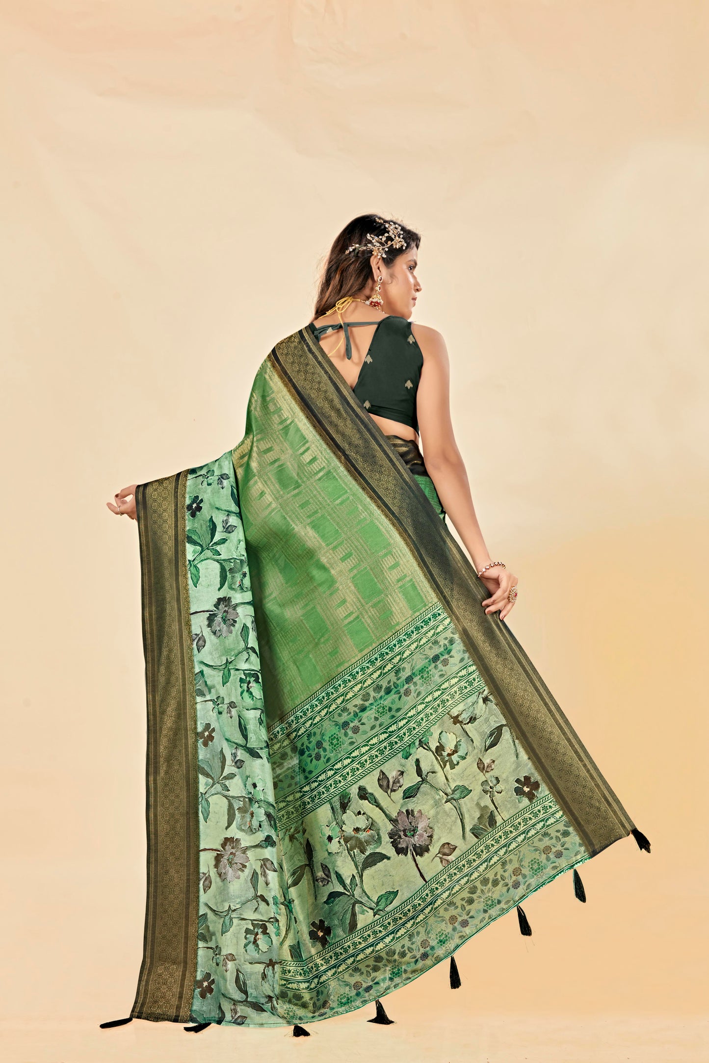 Malabar Multicolour Jacquard Saree with Elegant Digital Print 5.(8 Colours Available).