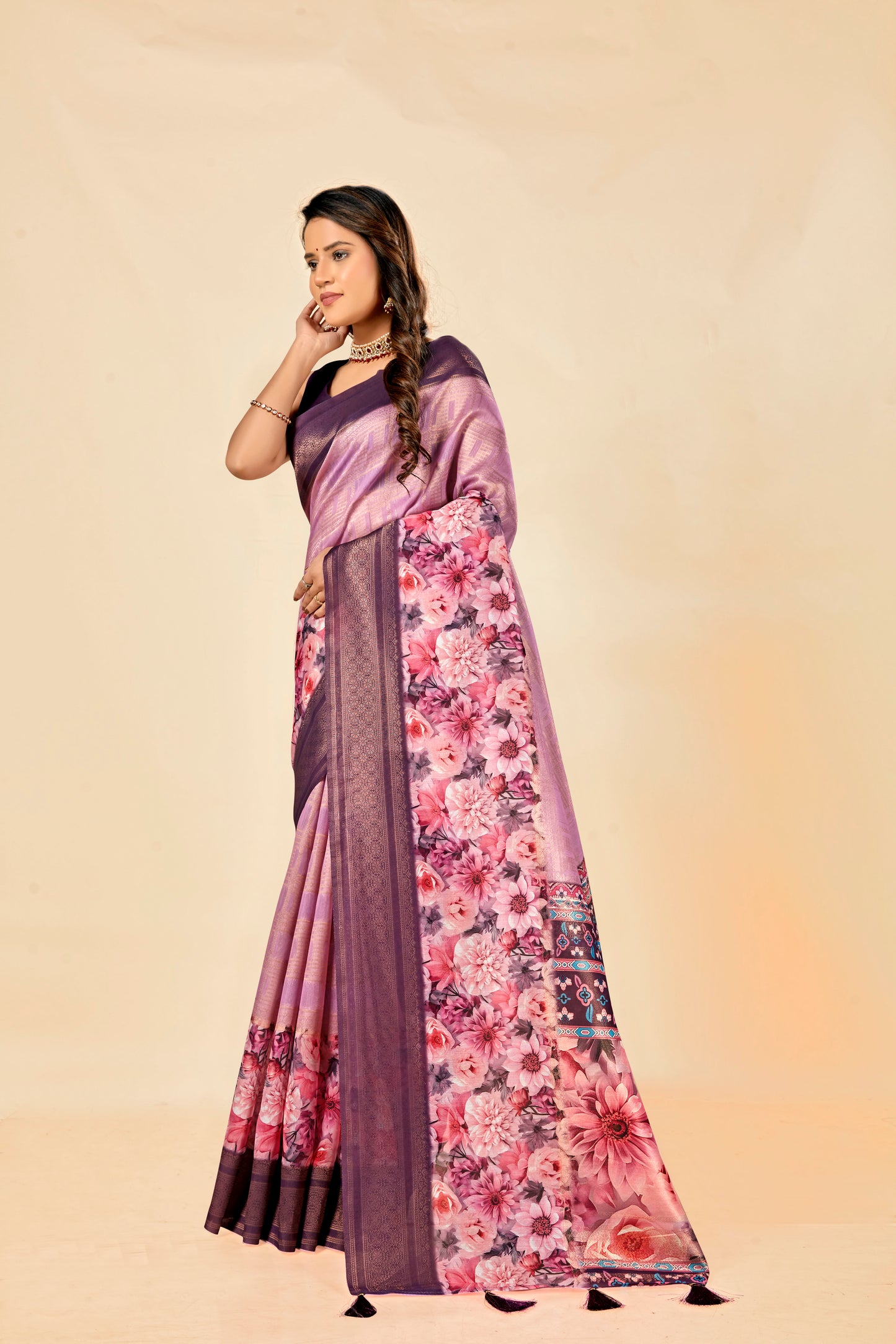 Malabar Multicolour Jacquard Saree with Elegant Digital Print 5.(8 Colours Available).