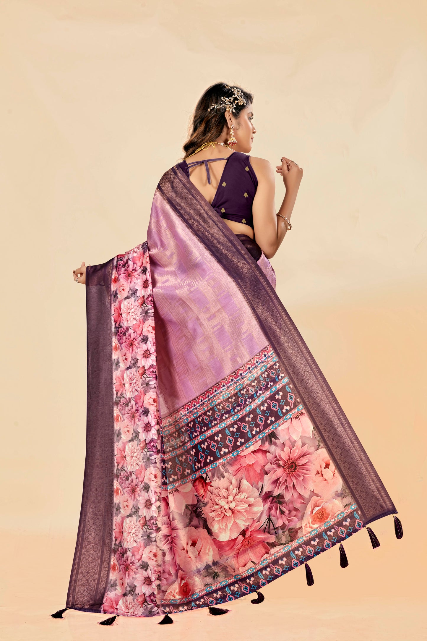 Malabar Multicolour Jacquard Saree with Elegant Digital Print 5.(8 Colours Available).