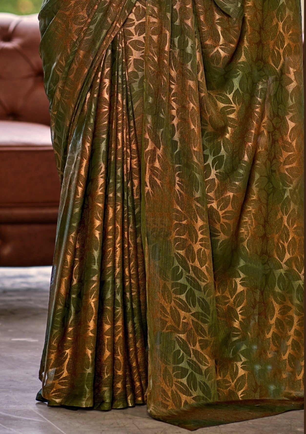 Decent Multicolour Georgette Saree with Leaf Print (8 Colours Available).